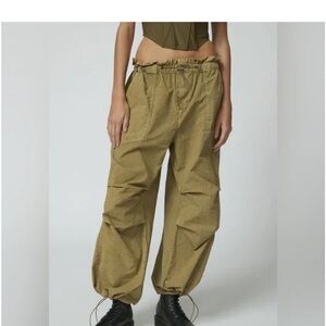 UO Sloan Nylon Baggy Balloon Pants